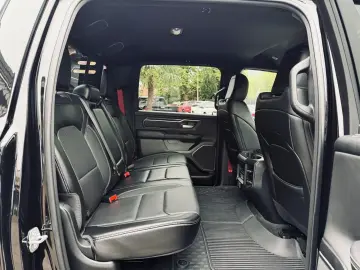DODGE EU-RAM REBEL 1HAND LPG 12 NAVI DIGITAL TACHO