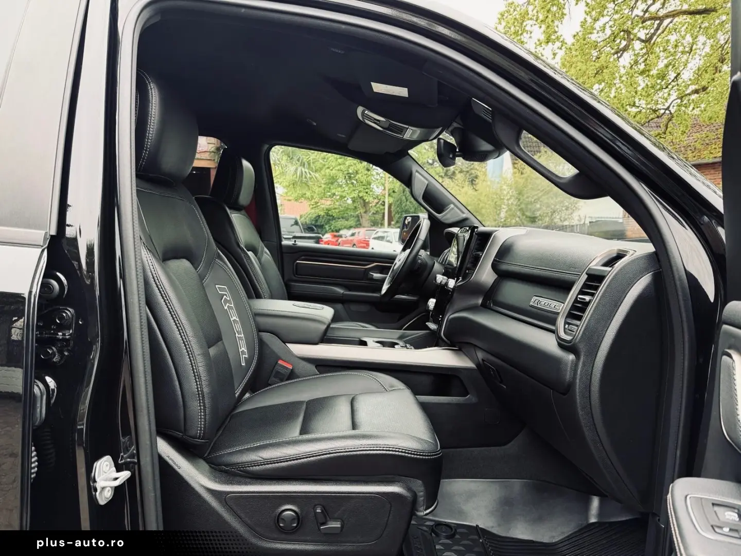 DODGE EU-RAM REBEL 1HAND LPG 12 NAVI DIGITAL TACHO
