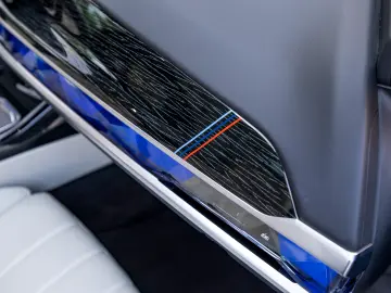 BMW 750e xDrive