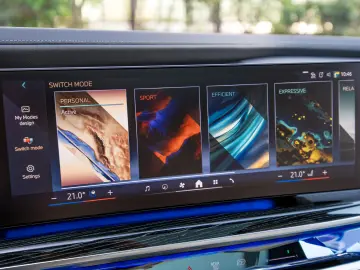 BMW 750e xDrive