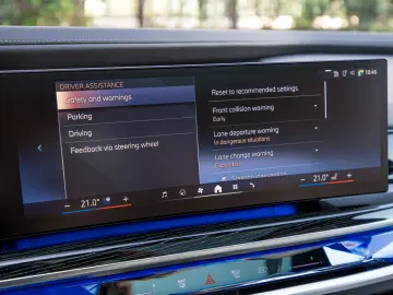 BMW 750e xDrive