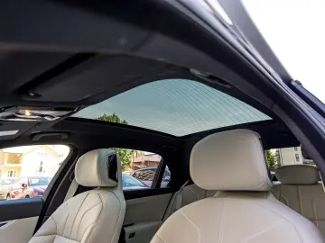 BMW 750e xDrive