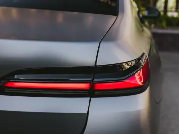 BMW 750e xDrive