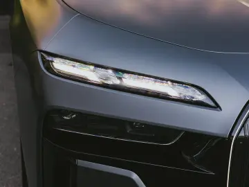 BMW 750e xDrive