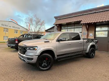 DODGE V8 AHK NAVI LONGBED OFFROAD ALCANTARA LIFT LED