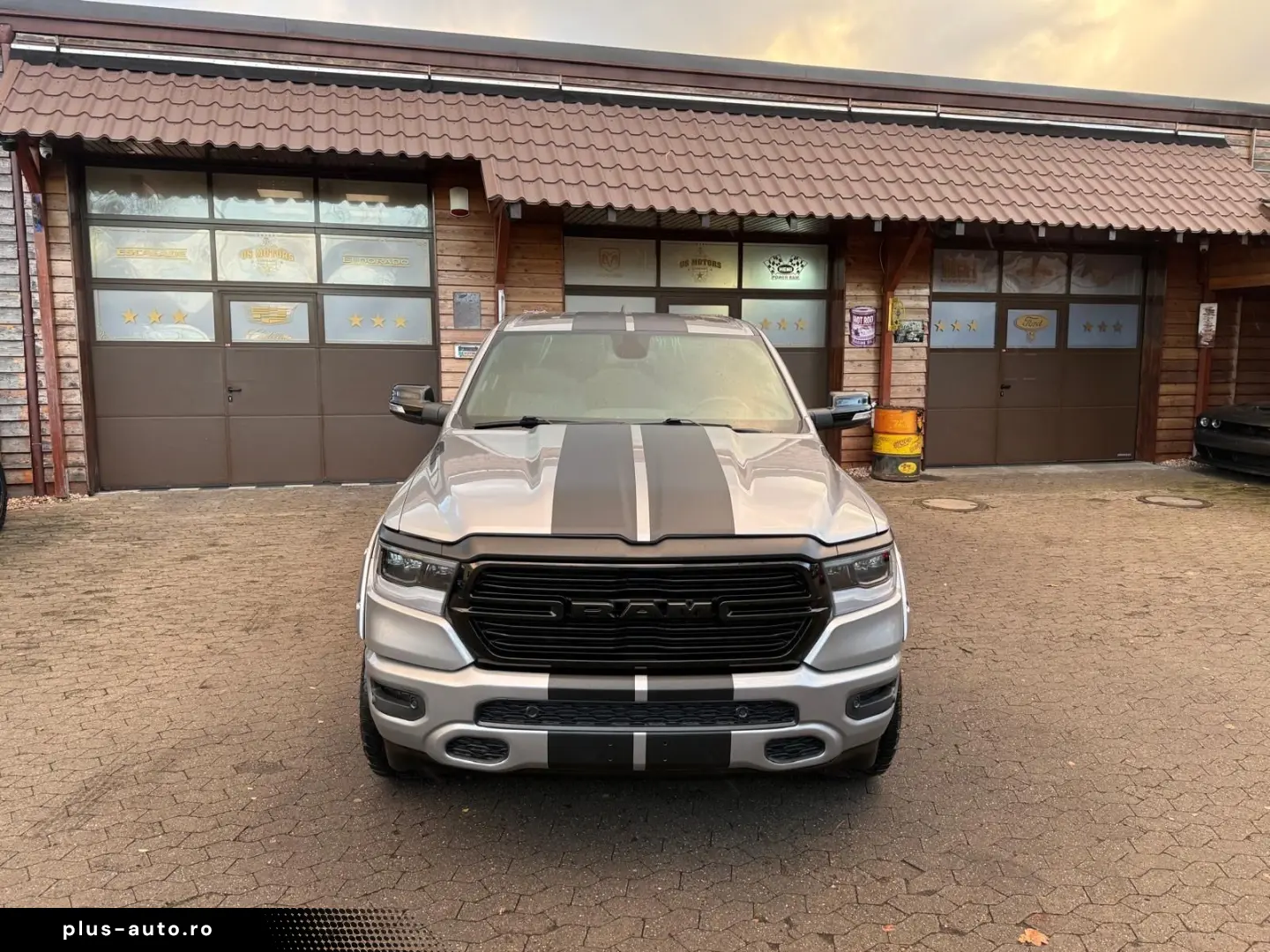 DODGE V8 AHK NAVI LONGBED OFFROAD ALCANTARA LIFT LED