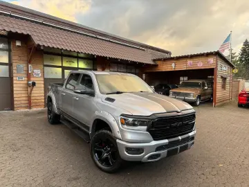 DODGE V8 AHK NAVI LONGBED OFFROAD ALCANTARA LIFT LED