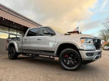 DODGE V8 AHK NAVI LONGBED OFFROAD ALCANTARA LIFT LED
