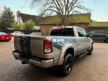 DODGE V8 AHK NAVI LONGBED OFFROAD ALCANTARA LIFT LED