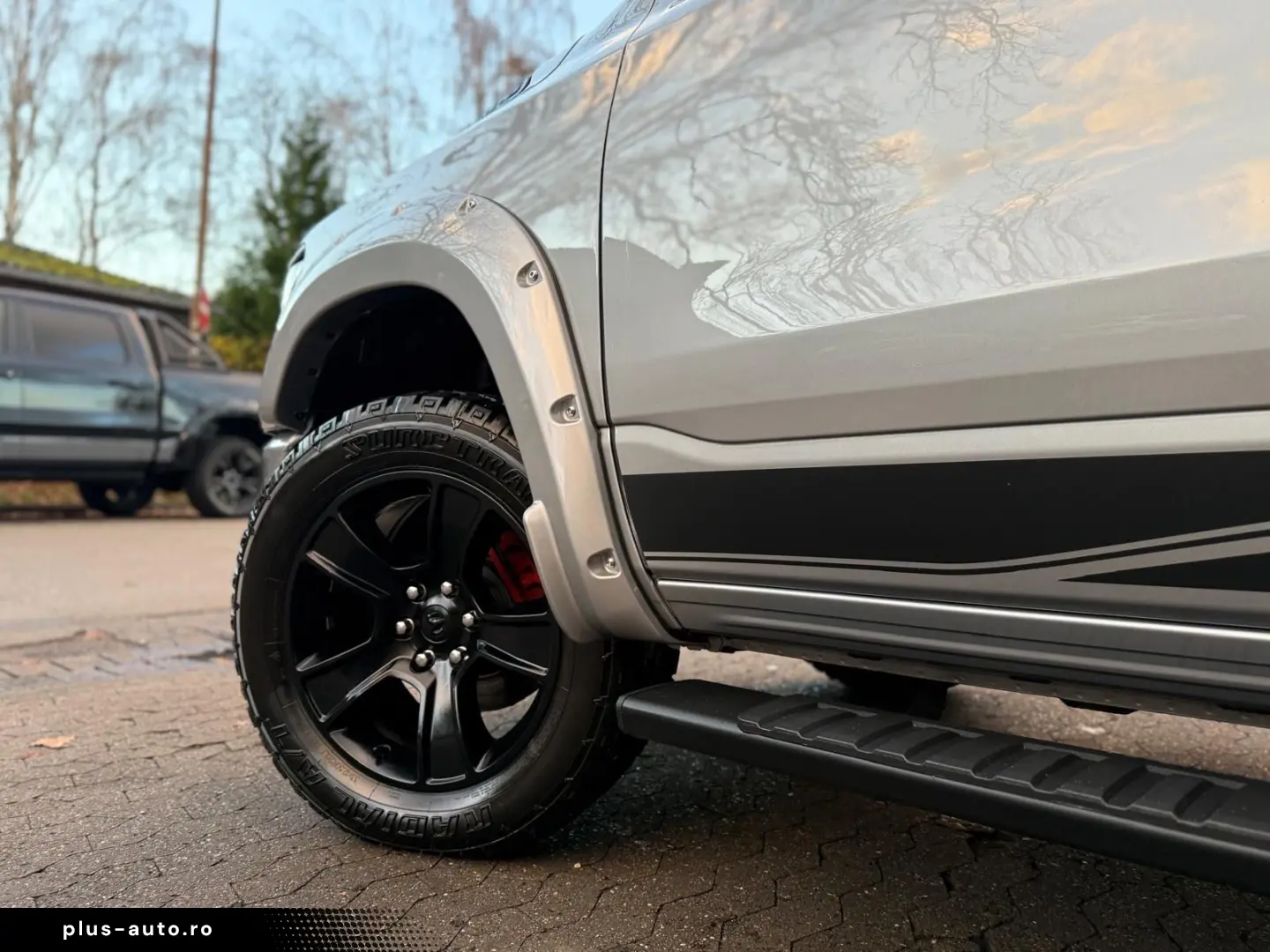 DODGE V8 AHK NAVI LONGBED OFFROAD ALCANTARA LIFT LED
