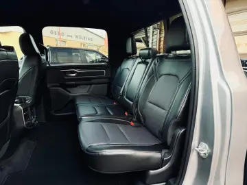 DODGE V8 AHK NAVI LONGBED OFFROAD ALCANTARA LIFT LED