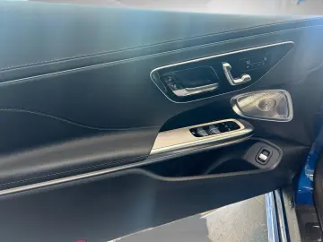 MERCEDES-BENZ CLE 200 Cabriolet AMG AHK Burmester Vollleder