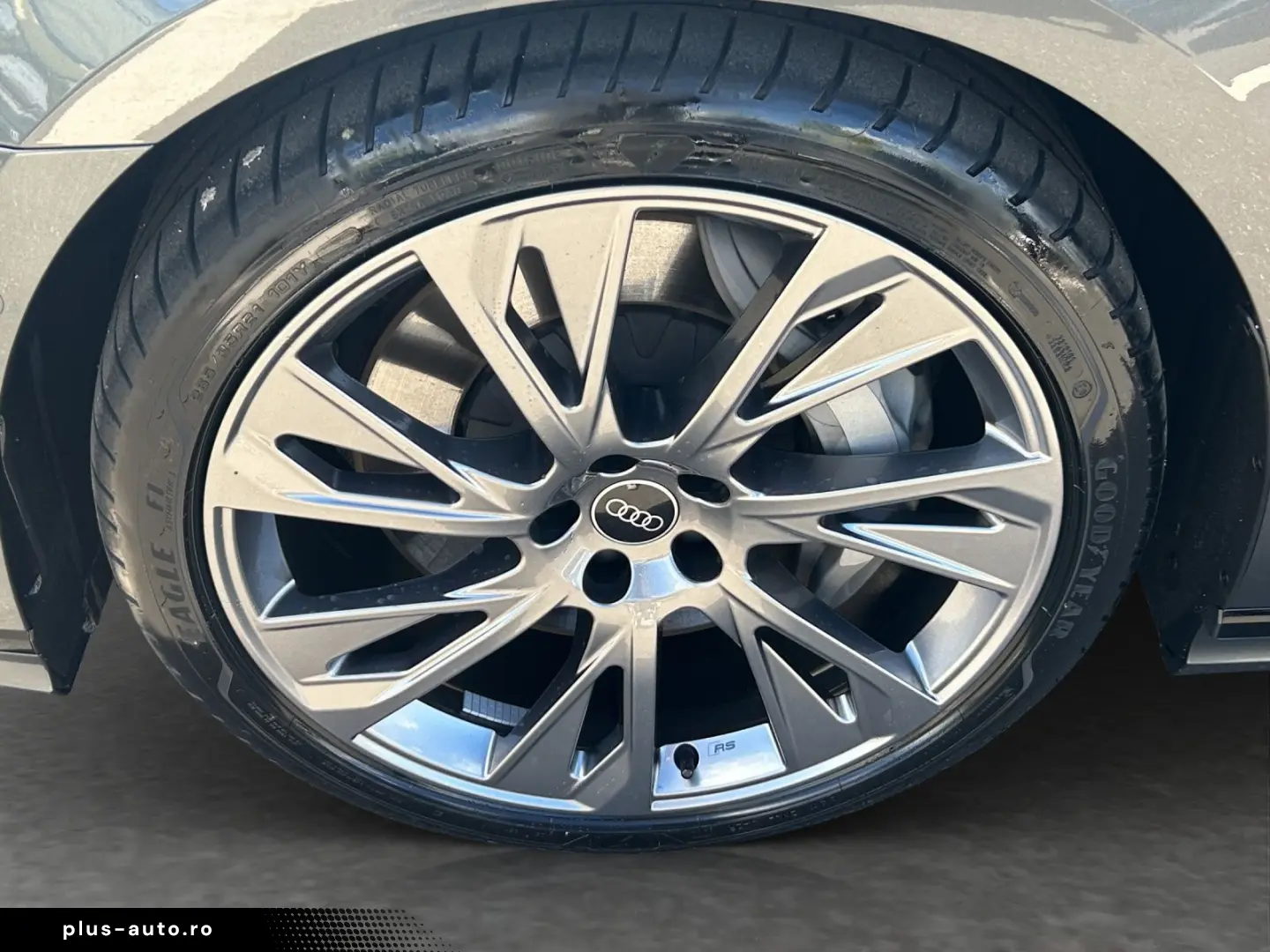 AUDI A8 L 60 TFSI quattro S-LINE NAVI-PLUS MATRIX HUD