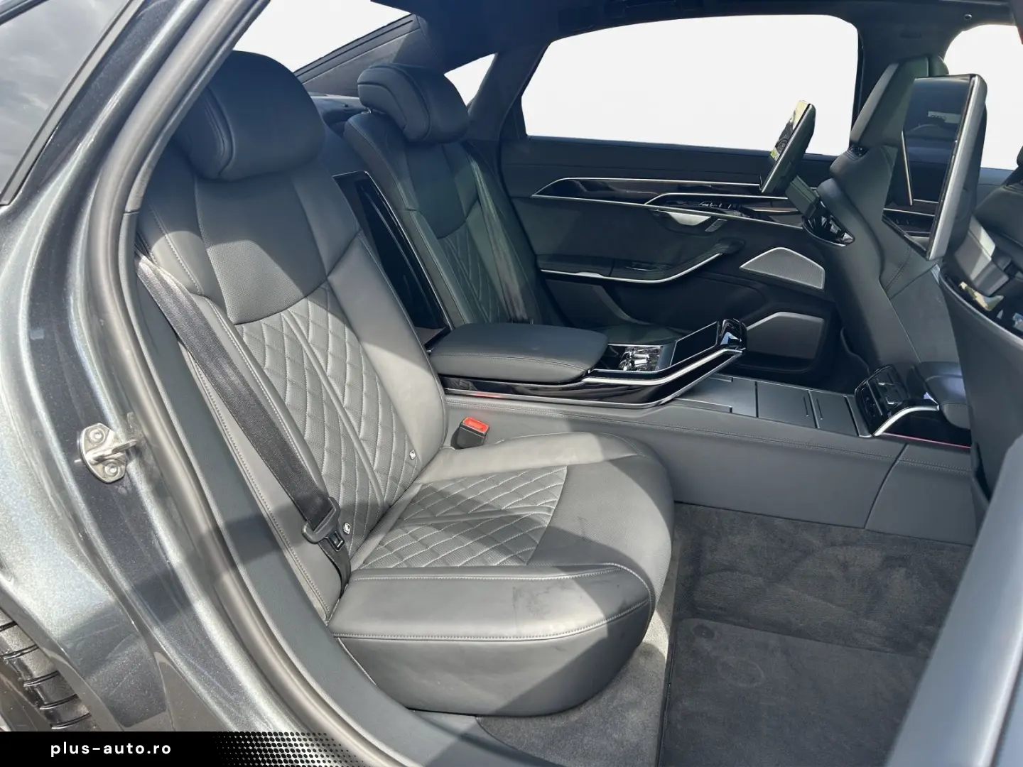AUDI A8 L 60 TFSI quattro S-LINE NAVI-PLUS MATRIX HUD
