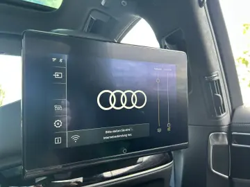AUDI A8 L 60 TFSI quattro S-LINE NAVI-PLUS MATRIX HUD