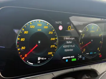 MERCEDES-BENZ E 53 AMG Cabrio 4Matic   BURMESTER   SPORT-AGA