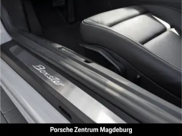 PORSCHE Boxster 718 Style Edition CONNECT PDLS