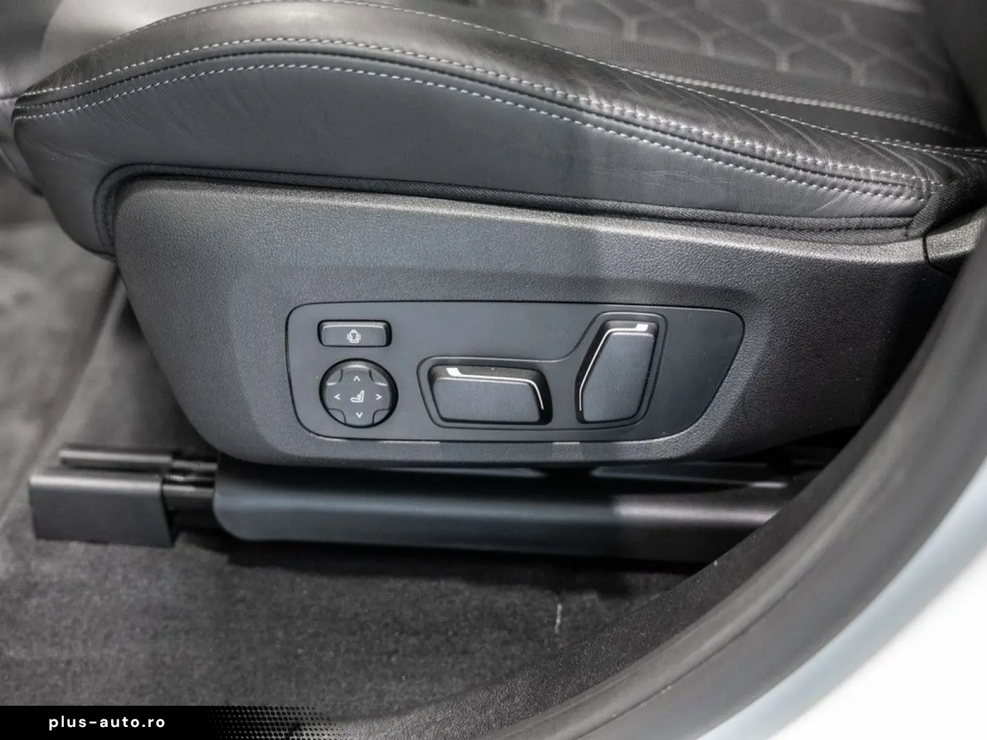 BMW X4 M xDrive Competition LED KAMERA H K W-LAN SHZ