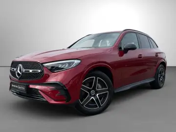 MERCEDES-BENZ GLC 200 4M AMG Night MANUFAKTUR AHK Memory 360