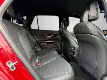 MERCEDES-BENZ GLC 200 4M AMG Night MANUFAKTUR AHK Memory 360