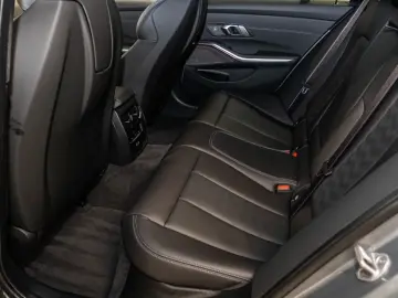 BMW M3 xDrive Touring Competition M xDr Park-Assiste