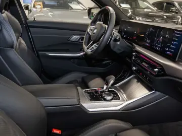 BMW M3 xDrive Touring Competition M xDr Park-Assiste