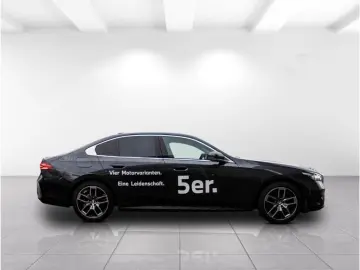 BMW 520 i AHK Navi HUD LED 360Kamera Leder LenkradHZ