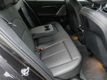 BMW 520 i AHK Navi HUD LED 360Kamera Leder LenkradHZ