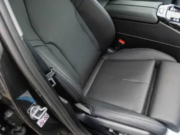 BMW 520 i AHK Navi HUD LED 360Kamera Leder LenkradHZ