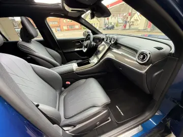 MERCEDES-BENZ GLC 200 AMG PREMIUM    4MATIC NAPPA 1 OF 1