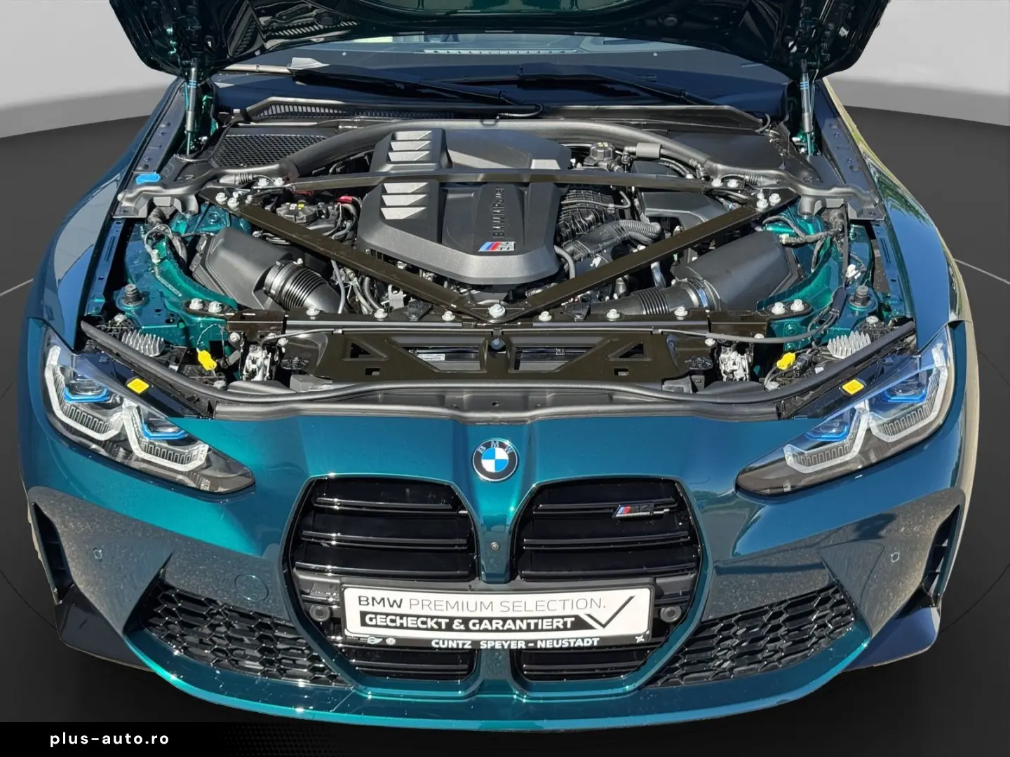 BMW M4 Competition Coupé M Drivers pack