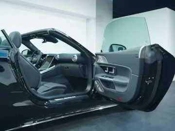 MERCEDES-BENZ SL 43 AMG Roadster