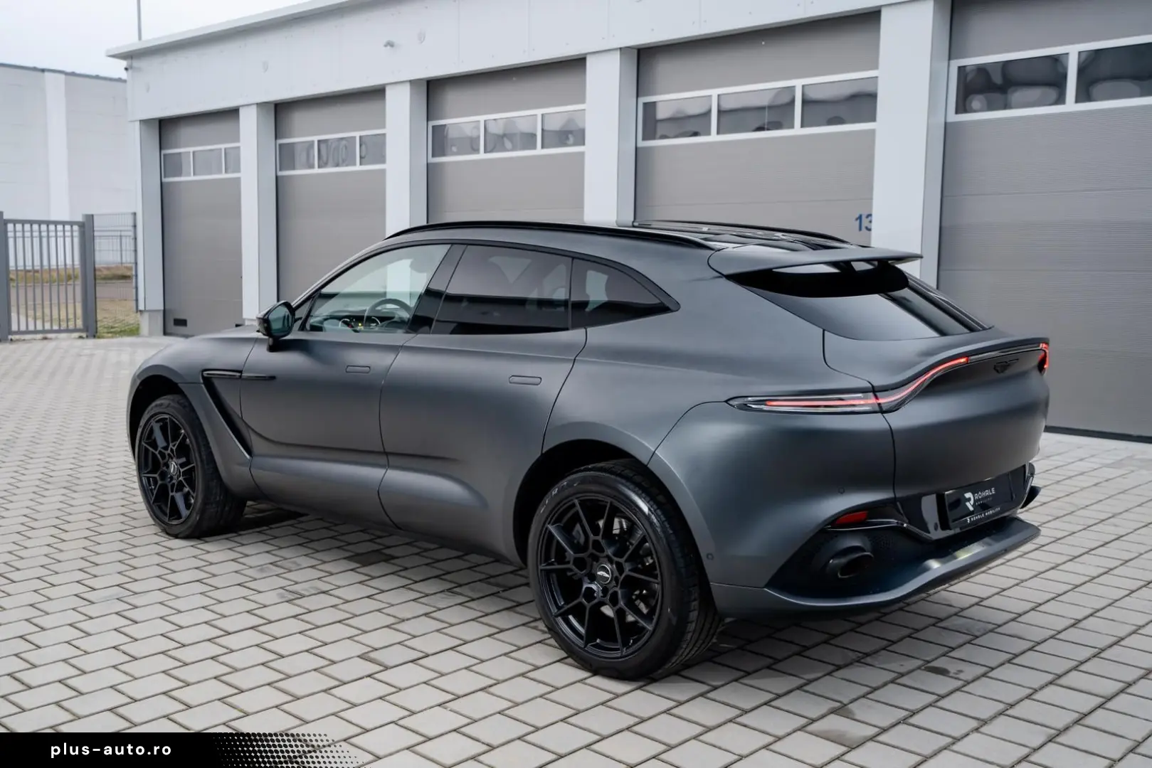 ASTON MARTIN DBX   Q by Aston   Satin Xenon Grey