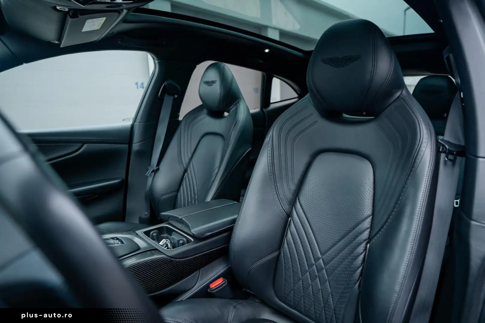 ASTON MARTIN DBX   Q by Aston   Satin Xenon Grey