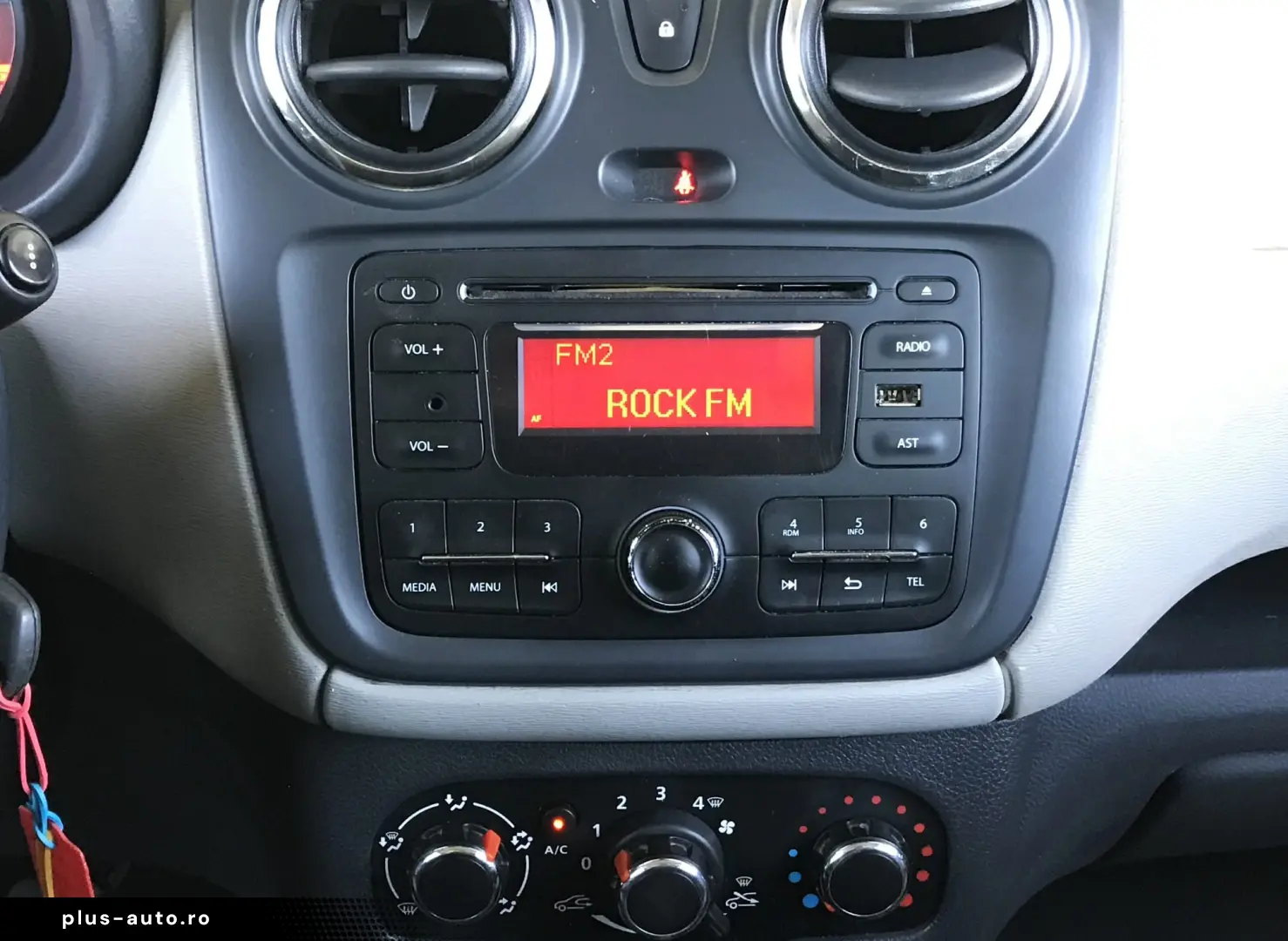 Dacia Lodgy SCe 100 Ambiance