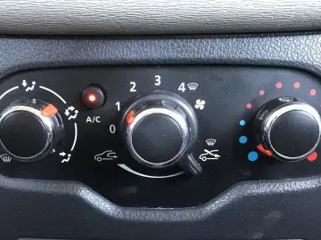 Dacia Lodgy SCe 100 Ambiance