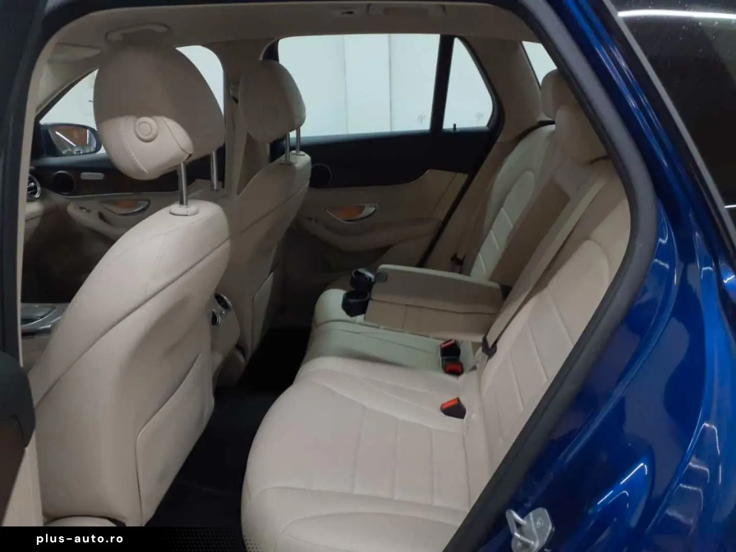 MERCEDES-BENZ GLC 200 4Matic 9G Navi Sthzg Leder