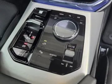 BMW X3 M50 M Sport Pro Pano AHK 21Zoll ACC 360  HUD