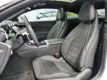 MERCEDES-BENZ CLE 300 AMG 4M Coupé