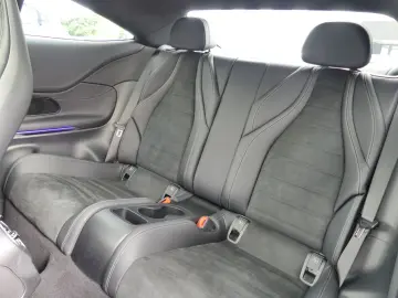 MERCEDES-BENZ CLE 300 AMG 4M Coupé