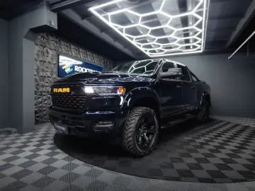 DODGE RAM 3.0 MY 25 TWIN TURBO Offroad Night