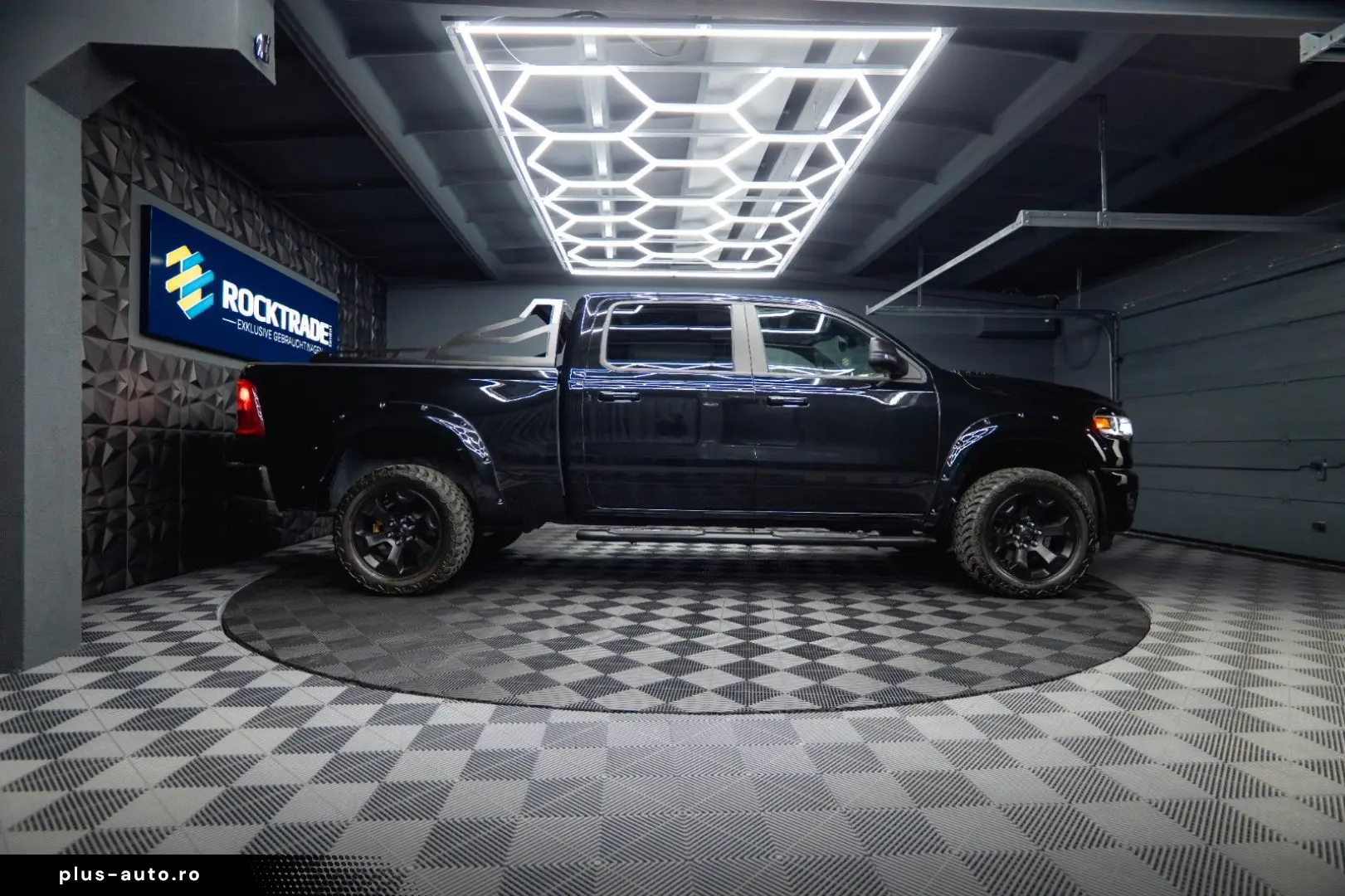 DODGE RAM 3.0 MY 25 TWIN TURBO Offroad Night