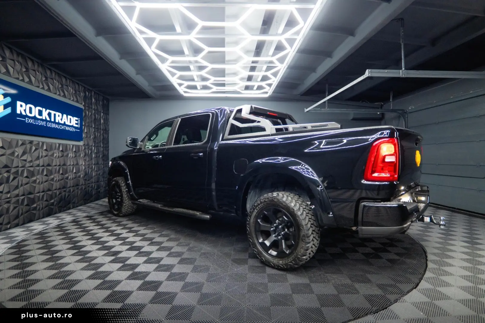 DODGE RAM 3.0 MY 25 TWIN TURBO Offroad Night