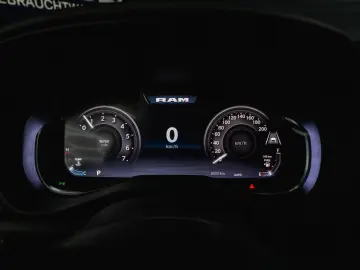 DODGE RAM 3.0 MY 25 TWIN TURBO Offroad Night