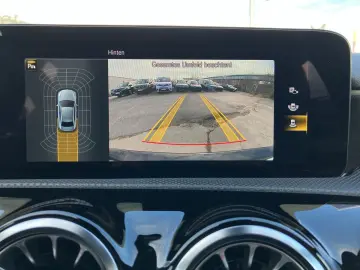 MERCEDES-BENZ A 250 E AMG LINE DCT  LED NAVI TEMPOMAT KAMERA