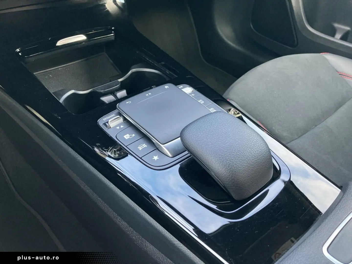 MERCEDES-BENZ A 250 E AMG LINE DCT  LED NAVI TEMPOMAT KAMERA