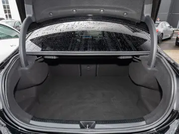 MERCEDES-BENZ A 250 e Limousine AMG Head-Up Soundsys&hellip;