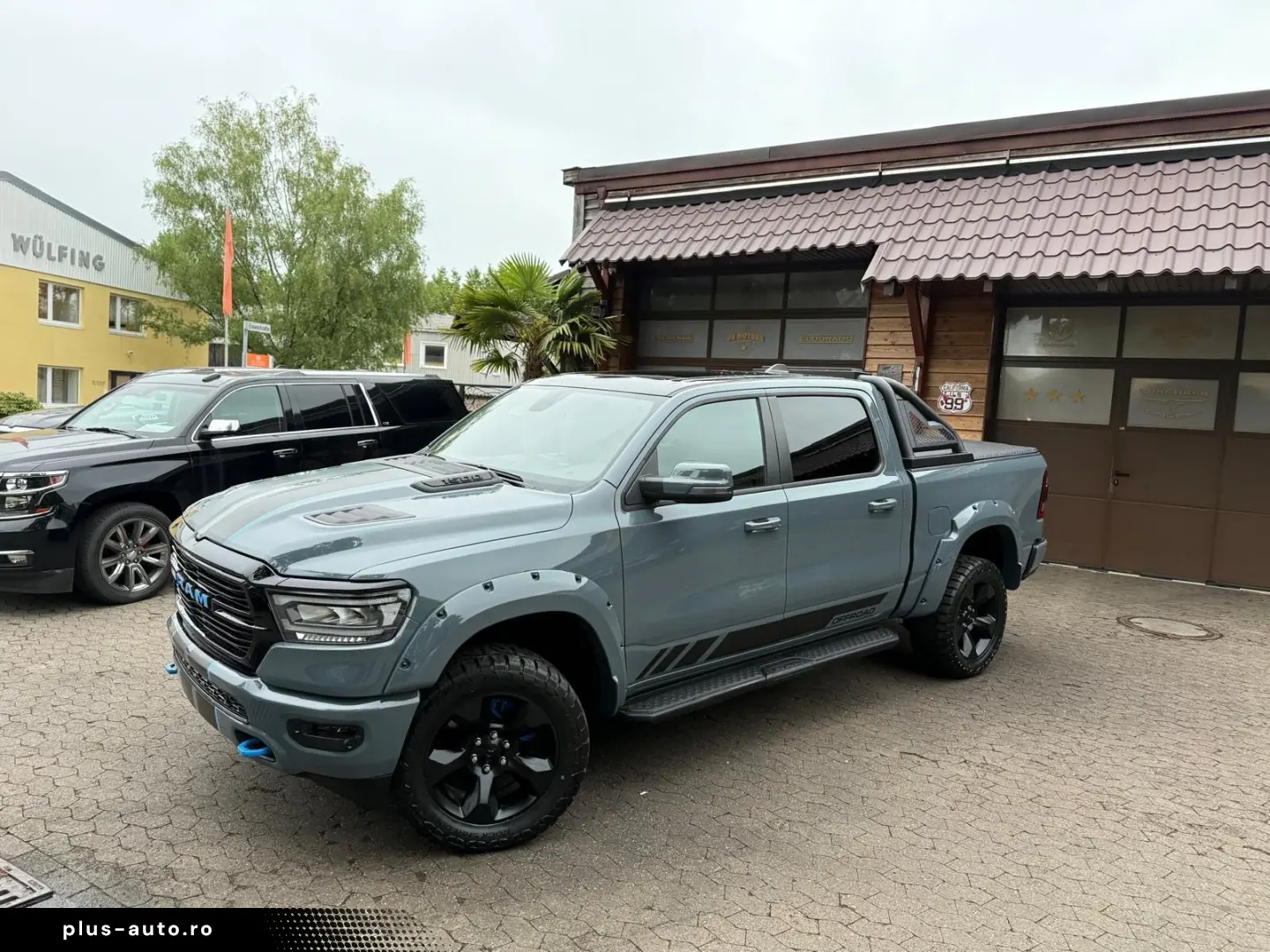 DODGE EU-RAM V8 4X4 PANO 12 RADIO LIFT OFFROAD BÜGEL