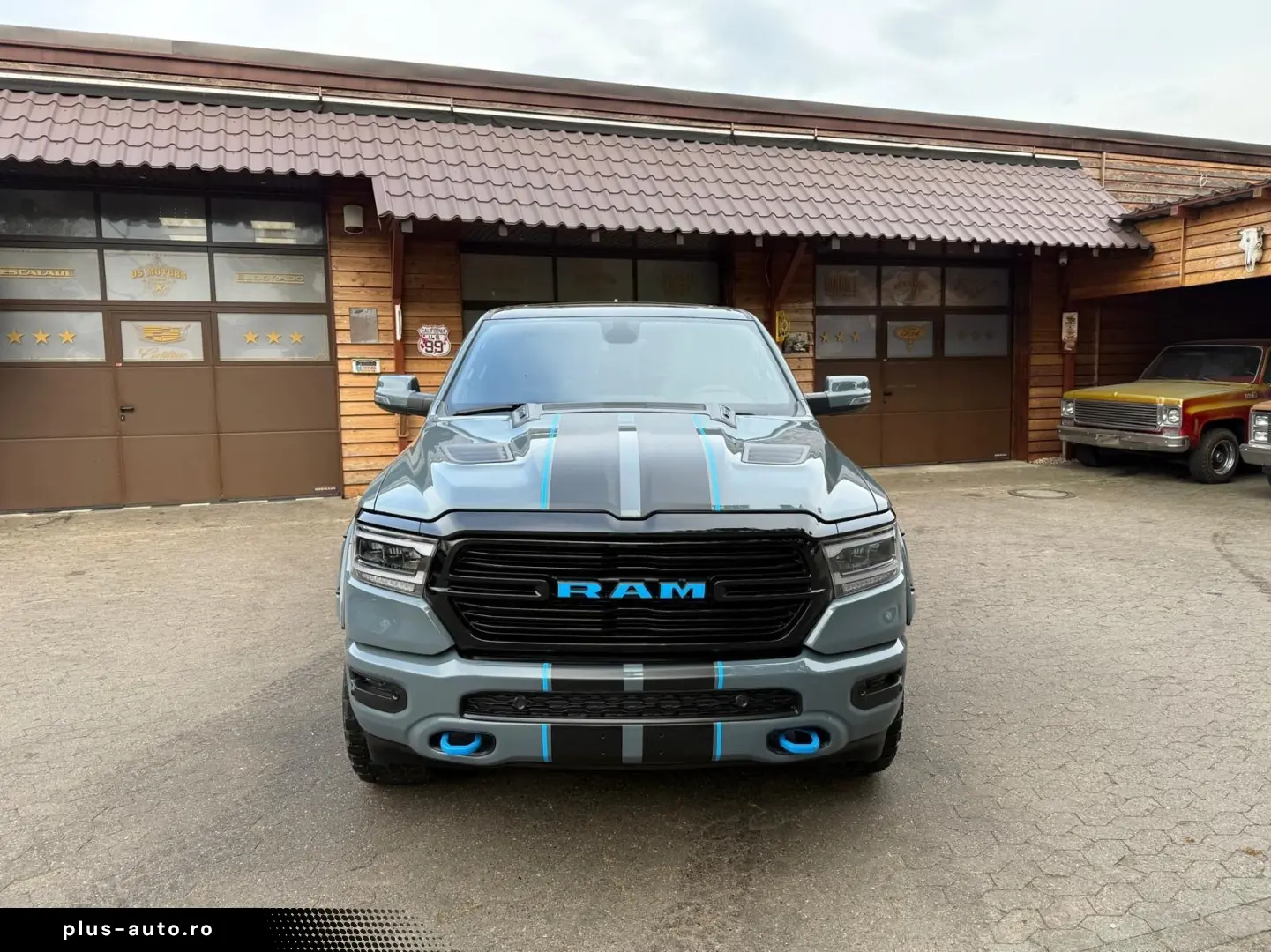 DODGE EU-RAM V8 4X4 PANO 12 RADIO LIFT OFFROAD BÜGEL