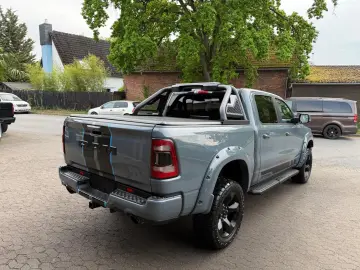 DODGE EU-RAM V8 4X4 PANO 12 RADIO LIFT OFFROAD BÜGEL